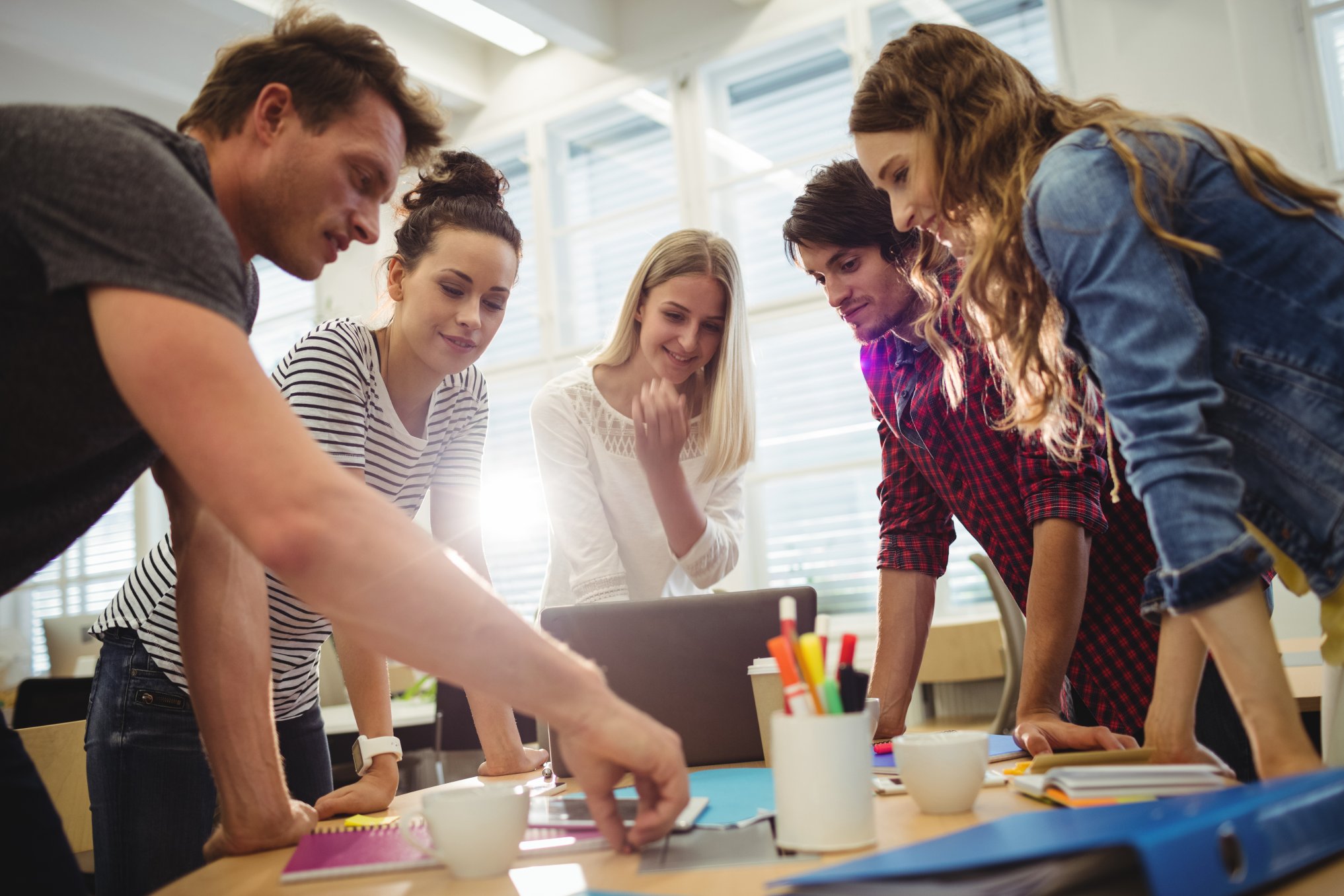 TÉCNICAS DE LIDERAZGO EFECTIVO PARA EL TRABAJO EN EQUIPO Y GESTIÓN DE PERSONAS